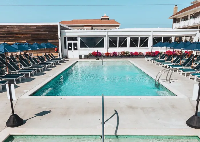 Icona Avalon Hotel