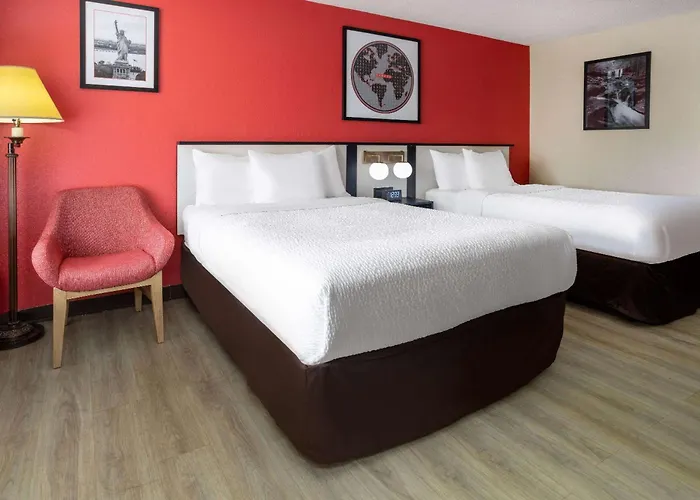 Ramada By Wyndham Rome - Verona