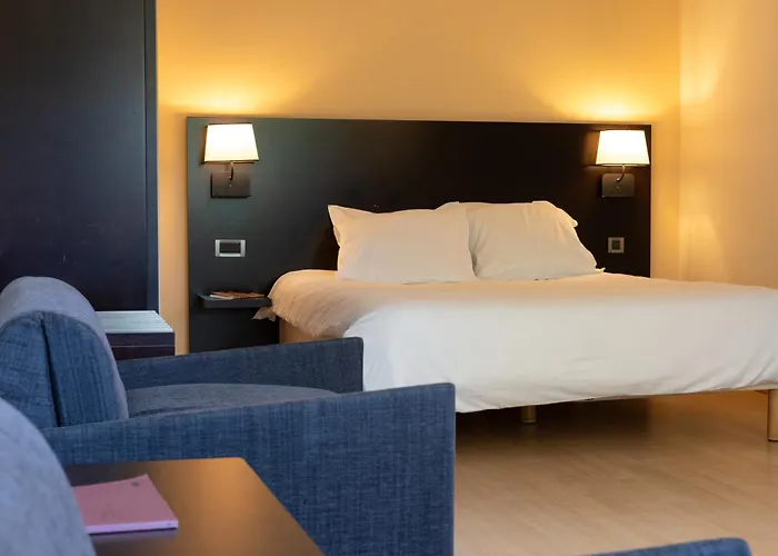 Escale Oceania Brest Hotel Gouesnou