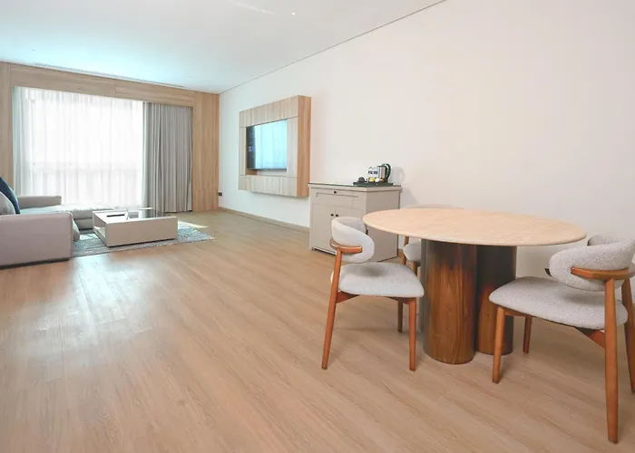 Nordic Palace And Spa Manama