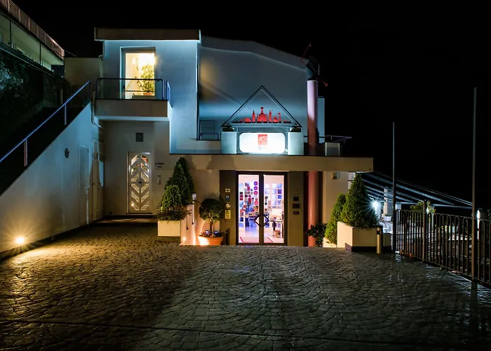 Albergo Diffuso Bacco Furore
