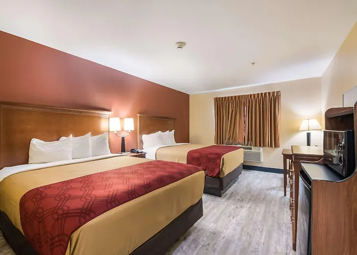 Econo Lodge Inn & Suites Little Rock Sw