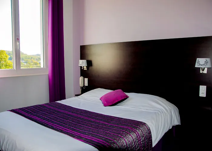 Logis Hotel Aux Berges De L'Aveyron Onet-le-Chateau