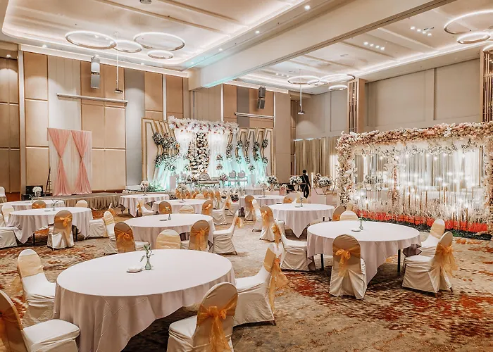 Harris Hotel Batam Center