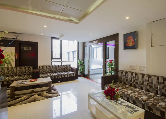Hotel City Point Shirdi