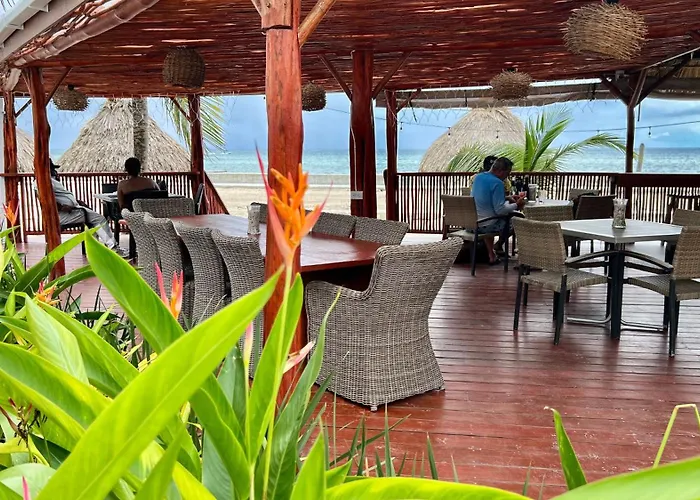 Mata Rocks Resort San Pedro 