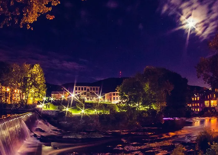 The Roundhouse Hotel Beacon